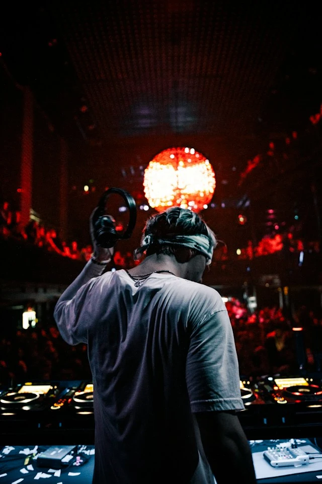 Закрытые мероприятия в ресторанах и клубах